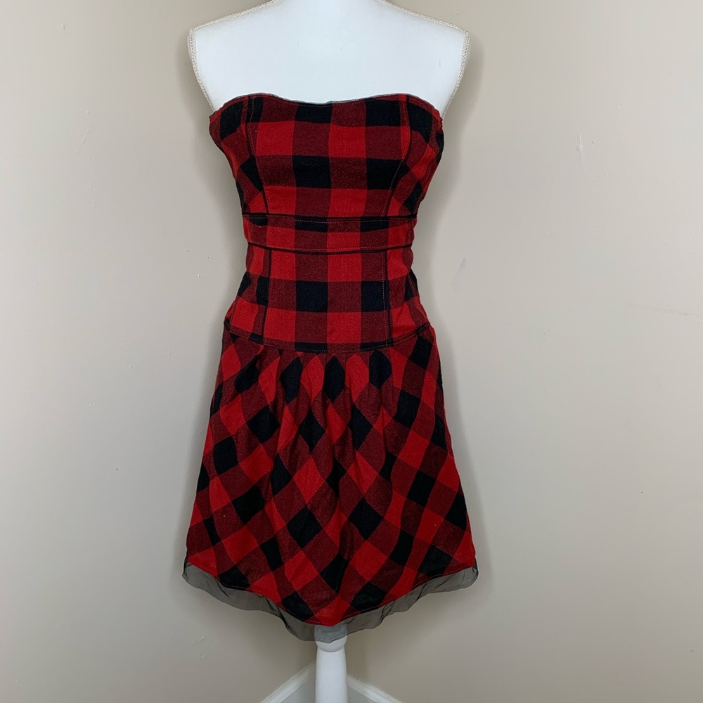 AMERICAN EAGLE Plaid Sweetheart Collar Dress